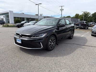 2027 Volkswagen Jetta SE FWD