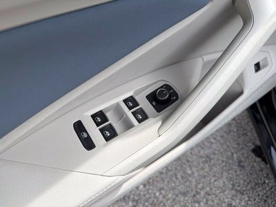 2027 Volkswagen Jetta SE FWD
