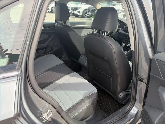 2027 Volkswagen Jetta 1.5T SE