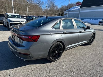 2025 Volkswagen Jetta 1.5T SE