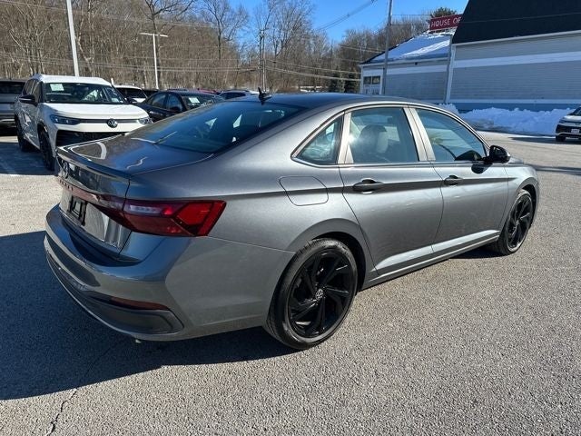 2025 Volkswagen Jetta 1.5T SE