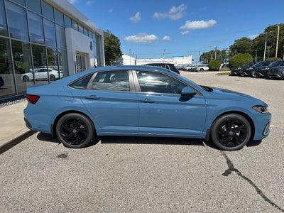 2025 Volkswagen Jetta 1.5T SE