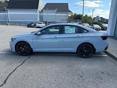 2025 Volkswagen Jetta 1.5T SE