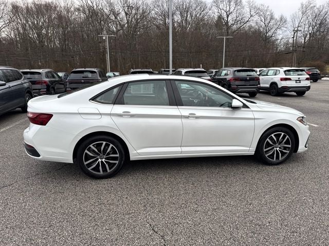 2025 Volkswagen Jetta 1.5T SE