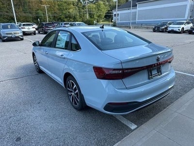 2025 Volkswagen Jetta 1.5T SE