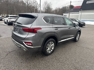 2019 Hyundai Santa Fe SE