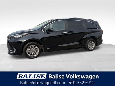 2021 Toyota Sienna XLE 7 Passenger
