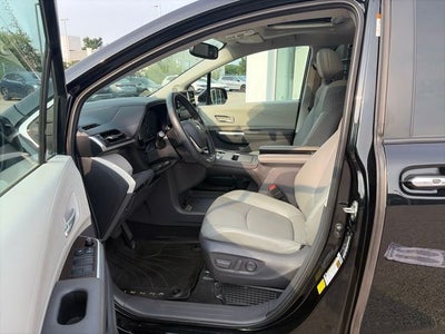2021 Toyota Sienna XLE 7 Passenger