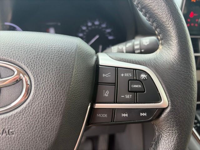 2021 Toyota Sienna XLE 7 Passenger