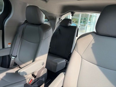2021 Toyota Sienna XLE 7 Passenger