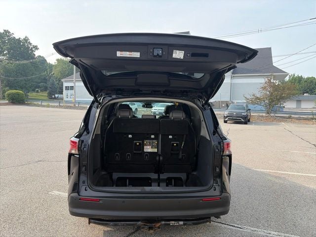 2021 Toyota Sienna XLE 7 Passenger