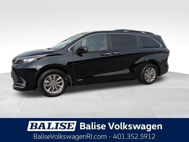 2021 Toyota Sienna XLE 7 Passenger