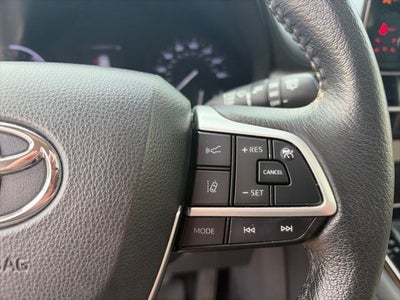2021 Toyota Sienna XLE 7 Passenger