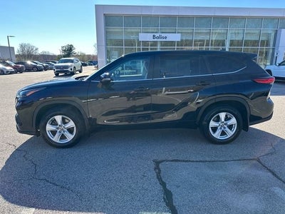2023 Toyota Highlander LE
