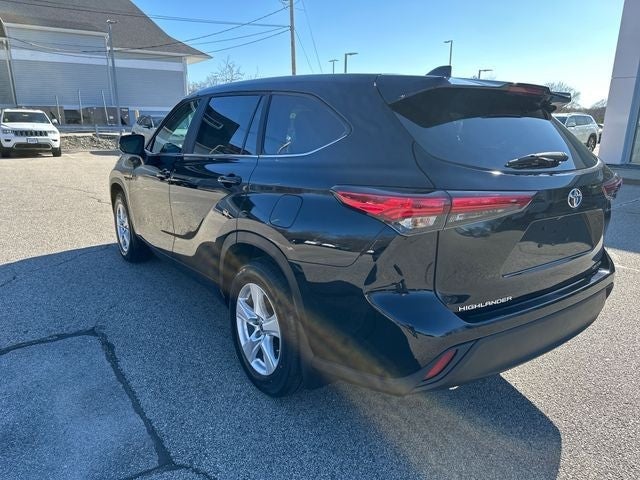 2023 Toyota Highlander LE