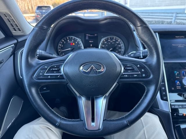 2022 INFINITI Q50 LUXE