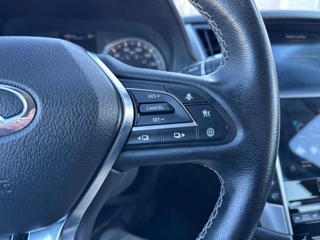 2022 INFINITI Q50 LUXE