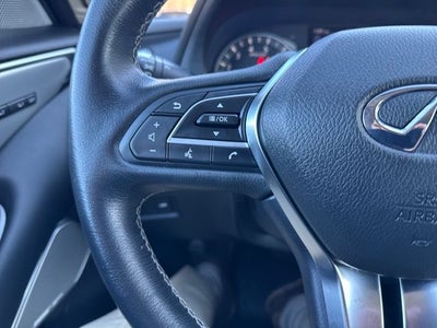 2022 INFINITI Q50 LUXE