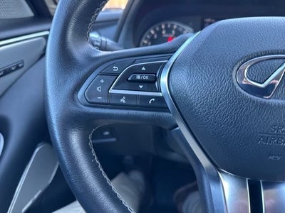 2022 INFINITI Q50 LUXE