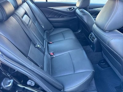 2022 INFINITI Q50 LUXE