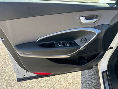 2018 Hyundai Santa Fe SE