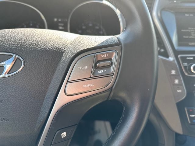 2018 Hyundai Santa Fe SE