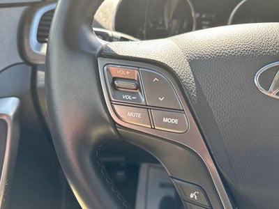 2018 Hyundai Santa Fe SE