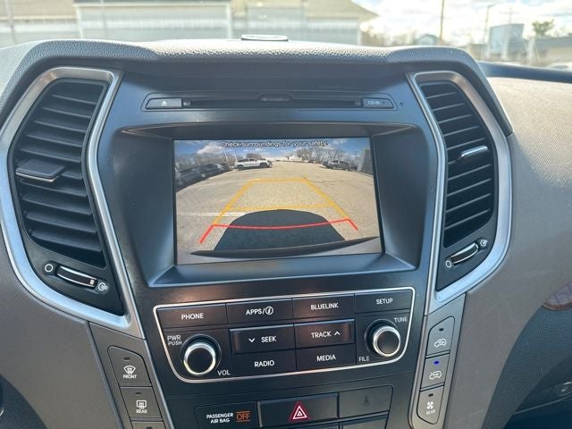 2018 Hyundai Santa Fe SE
