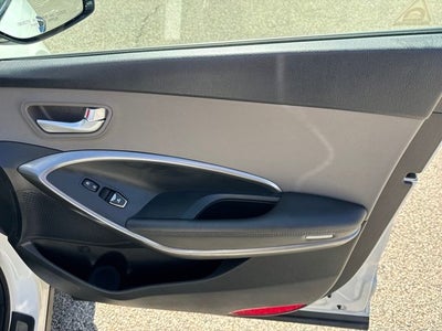 2018 Hyundai Santa Fe SE