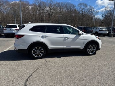2018 Hyundai Santa Fe SE