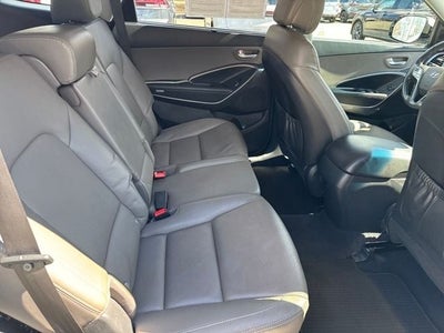 2018 Hyundai Santa Fe SE