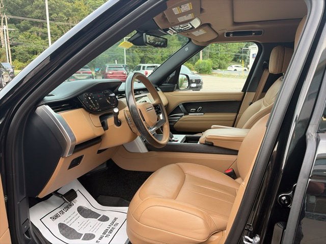 2025 Land Rover Range Rover SE LWB