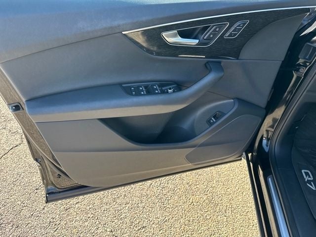 2023 Audi Q7 55 Premium quattro