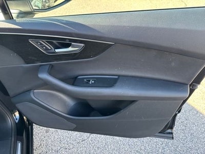 2023 Audi Q7 55 Premium quattro