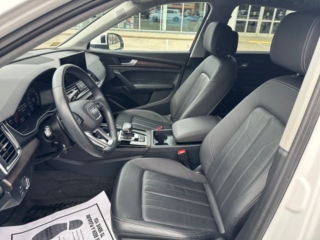 2023 Audi Q5 45 S line Premium quattro