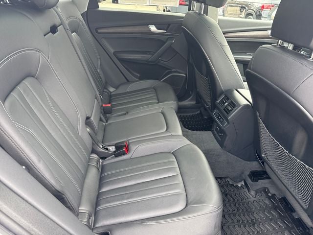 2023 Audi Q5 45 S line Premium quattro