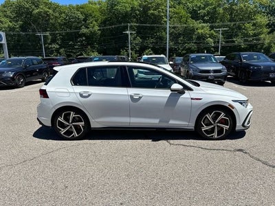 2024 Volkswagen Golf GTI 2.0T SE