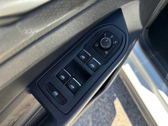 2024 Volkswagen Golf GTI 2.0T SE