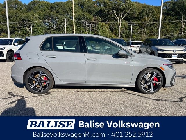 2026 Volkswagen Golf GTI SE