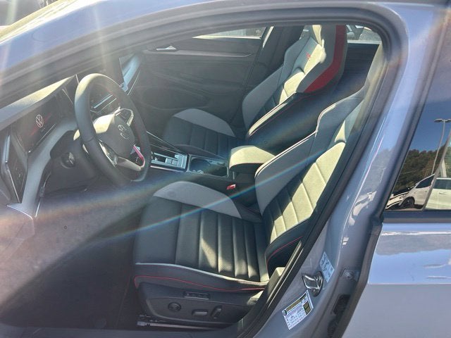 2026 Volkswagen Golf GTI SE