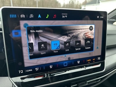 2026 Volkswagen Golf R 2.0T