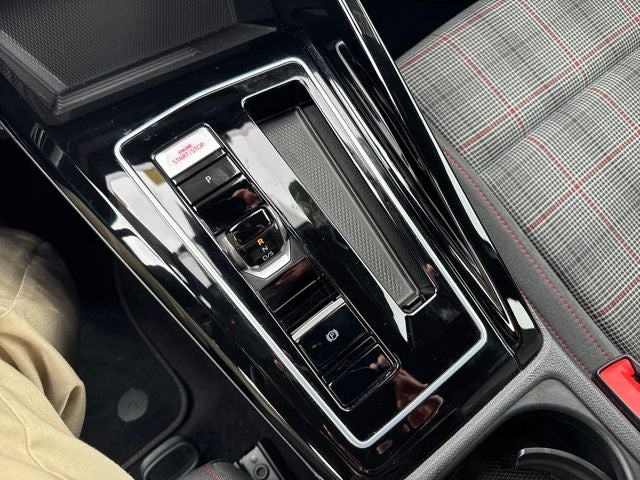 2025 Volkswagen Golf GTI 2.0T S