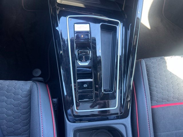 2026 Volkswagen Golf GTI SE