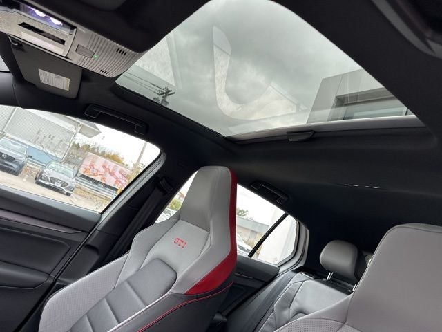 2025 Volkswagen Golf GTI 2.0T Autobahn