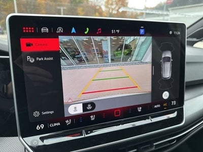 2025 Volkswagen Golf GTI 2.0T Autobahn